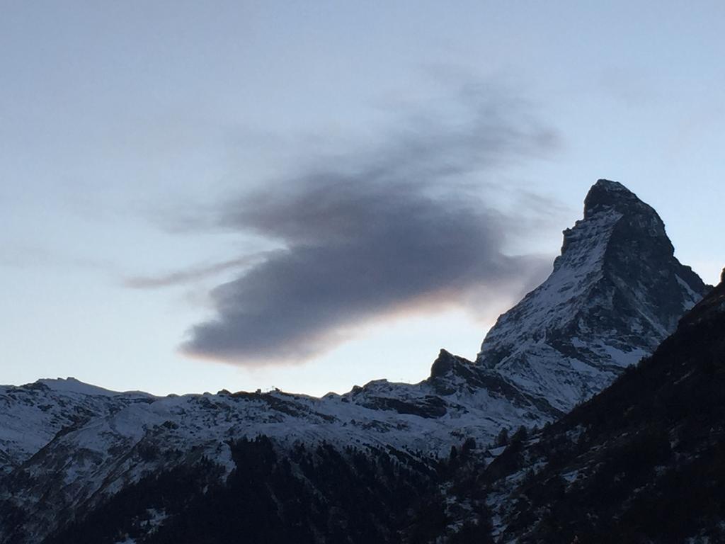 Haus Fleckstein Zermatt Wohnung Karibu Esterno foto