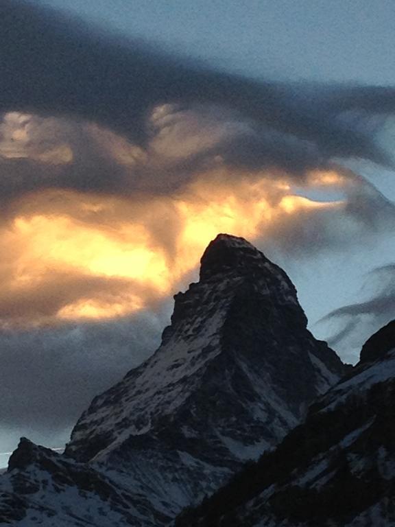 Haus Fleckstein Zermatt Wohnung Karibu Esterno foto