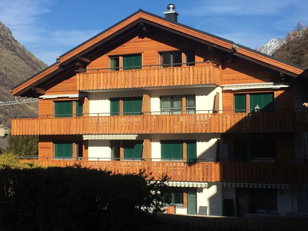 Haus Fleckstein Zermatt Wohnung Karibu Esterno foto