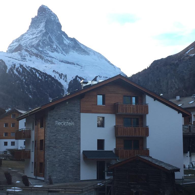 Haus Fleckstein Zermatt Wohnung Karibu Esterno foto