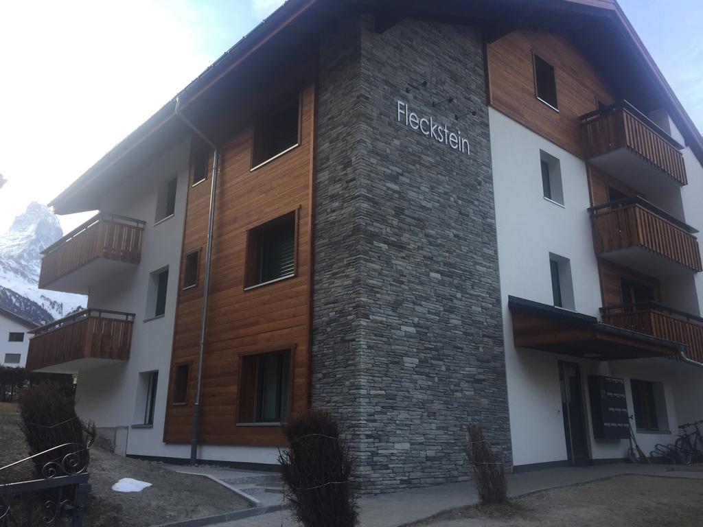 Haus Fleckstein Zermatt Wohnung Karibu Esterno foto