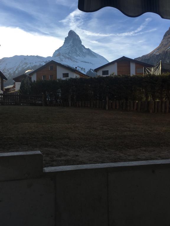 Haus Fleckstein Zermatt Wohnung Karibu Esterno foto